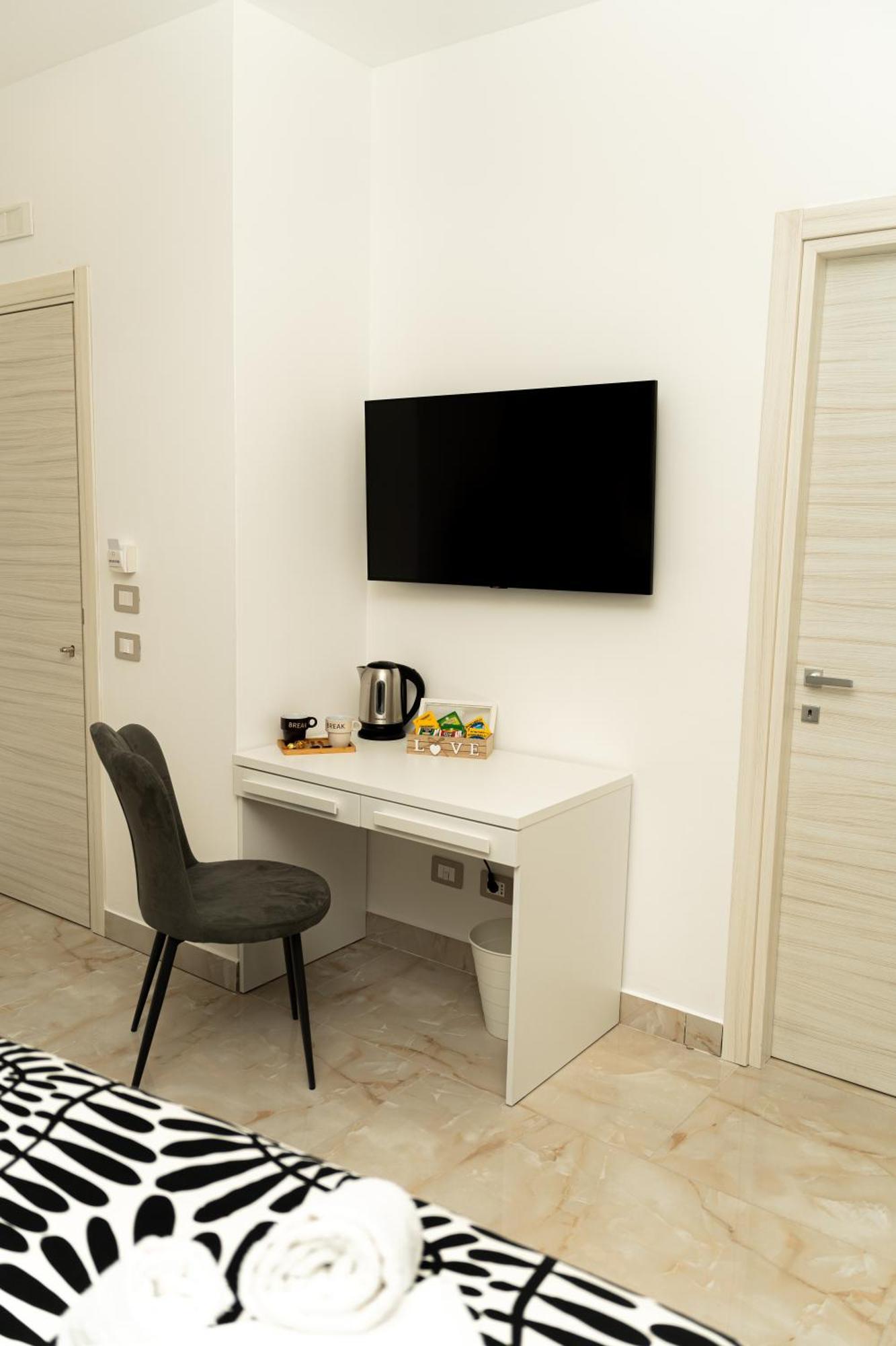 B&B Murolo'S Home Napoli Bagian luar foto